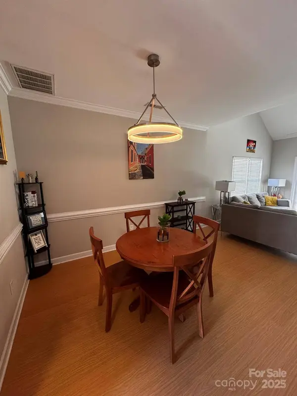 347 Valley Brook LN SE, Concord, NC 28025