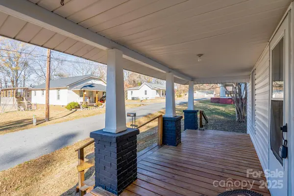 950 Ashby ST, Kannapolis, NC 28081