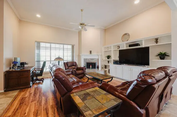 4809 Pine Meadow Dr, Midland, TX 79705