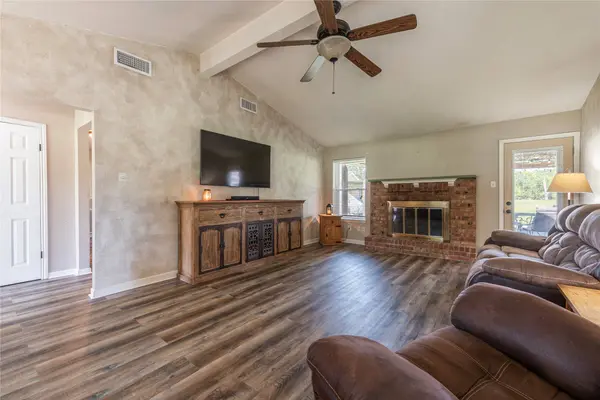 3349 County Road 580, West Columbia, TX 77486