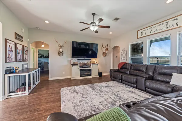 12302 Trista CT, Santa Fe, TX 77510