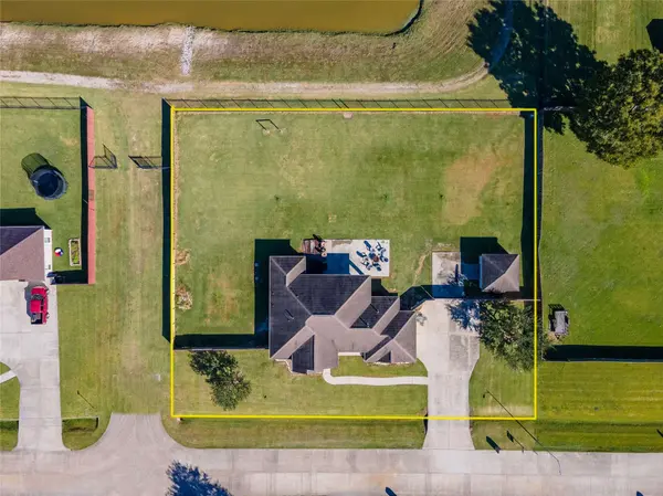 12302 Trista CT, Santa Fe, TX 77510