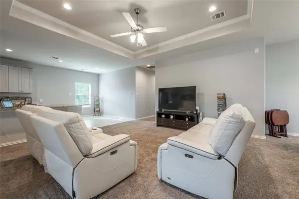 1008 8th AVE N, Texas City, TX 77590
