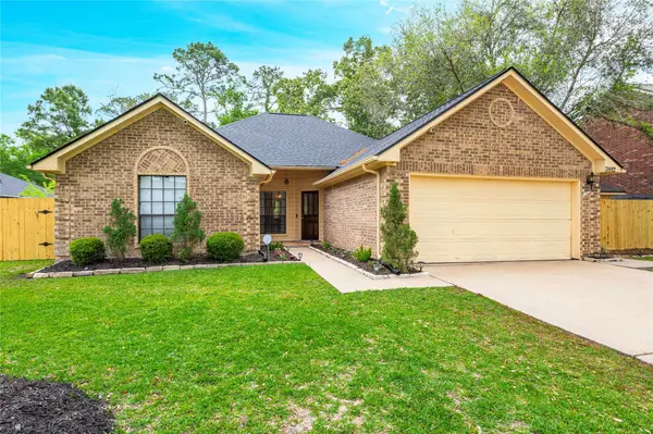 3812 Amanda DR, Dickinson, TX 77539
