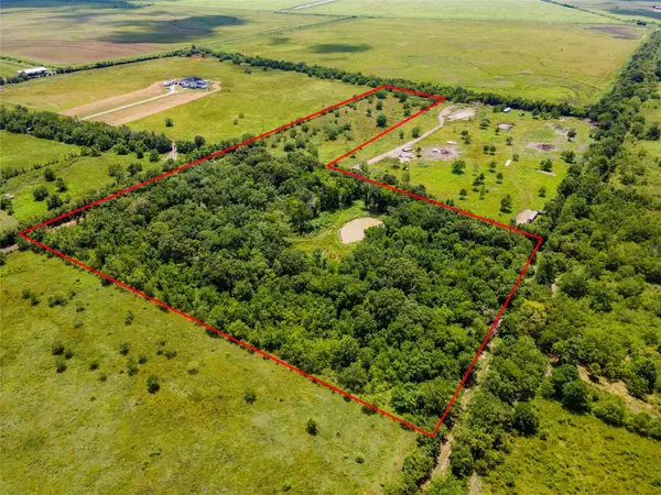 800 Private Road 60406, Dayton, TX 77535