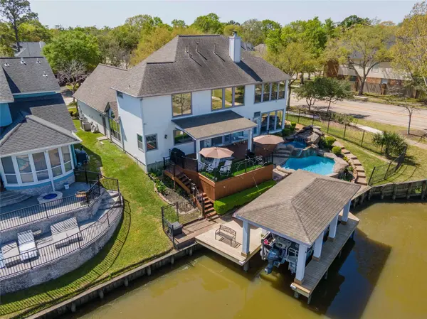 2534 De Four TRCE, Seabrook, TX 77586