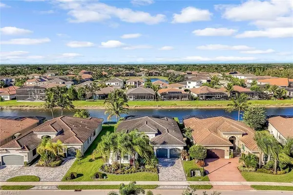 4426 Caldera CIR, Naples, FL 34119
