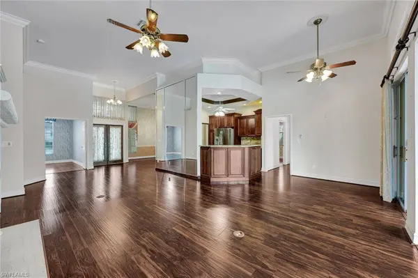 440 Henley DR, Naples, FL 34104