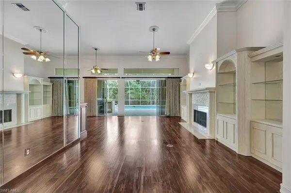 440 Henley DR, Naples, FL 34104