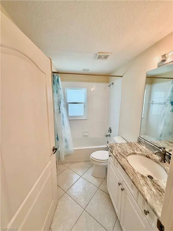 8440 Ibis Cove CIR #B260, Naples, FL 34119