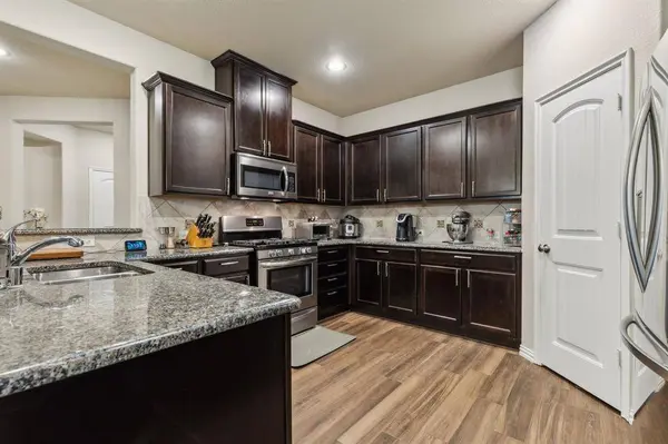 9908 Coyote Pass Trail, Mckinney, TX 75071