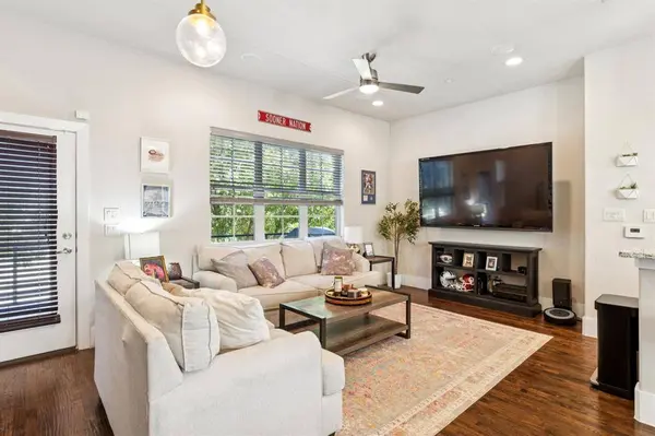 5820 Bryan Parkway #10, Dallas, TX 75206