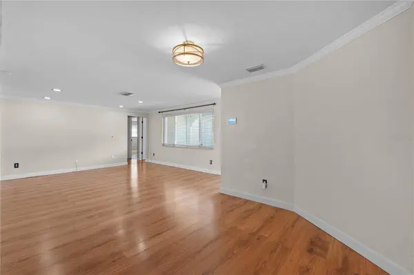 813 DRUID HILLS RD, Temple Terrace, FL 33617