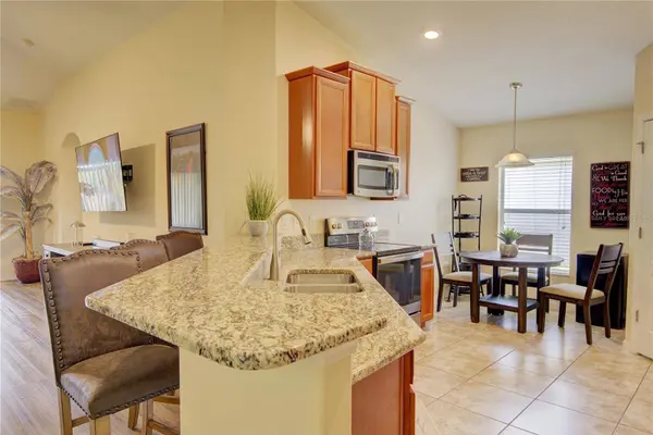 4834 HAVILLAND DR, Mount Dora, FL 32757
