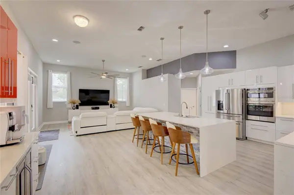 2407 FOLIAGE OAK TER, Oviedo, FL 32766