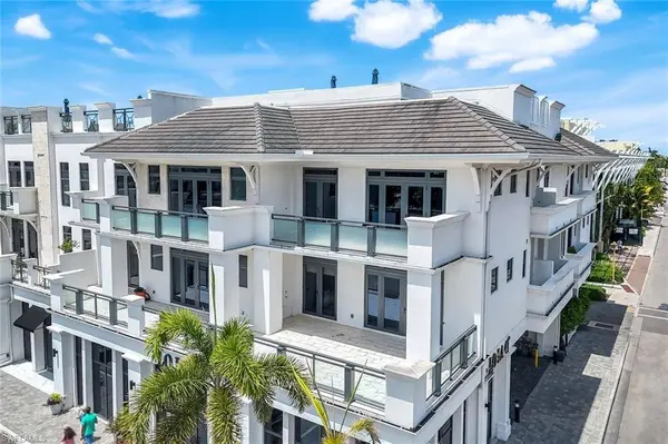 875 6th AVE S #303, Naples, FL 34102