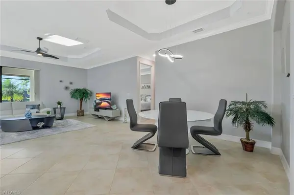 28126 Edenderry CT, Bonita Springs, FL 34135