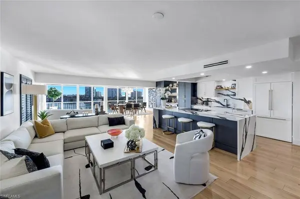 250 Park Shore DR #801, Naples, FL 34103