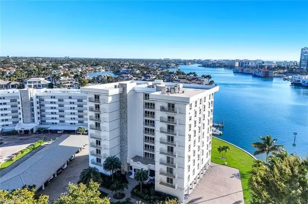 250 Park Shore DR #801, Naples, FL 34103