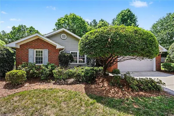 7 Brandywine CIR, Greensboro, NC 27409