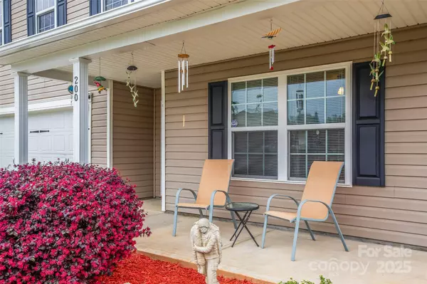 200 Boysenberry DR, China Grove, NC 28023