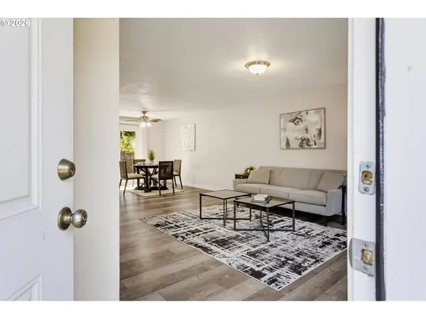 9705 NE BURTON RD, Vancouver, WA 98662