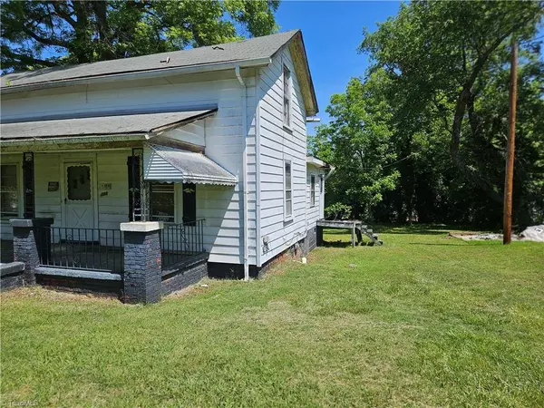 226 Carter ST, Reidsville, NC 27320