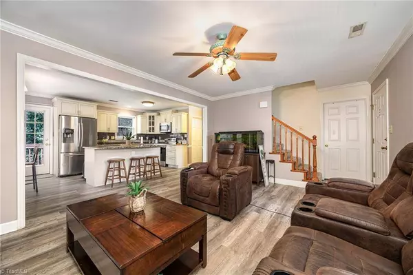 157 Tortoise LN, Winston-salem, NC 27127