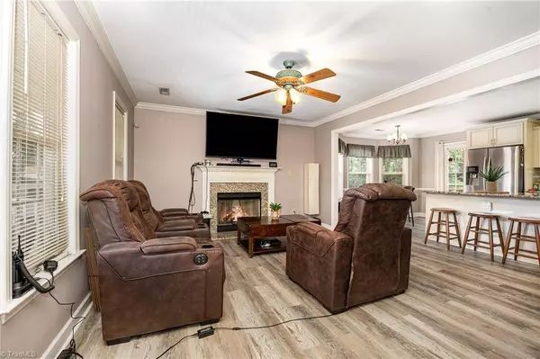 157 Tortoise LN, Winston-salem, NC 27127