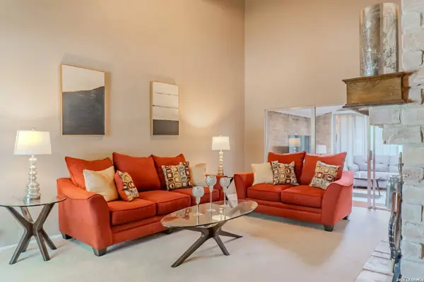 8942 Willmon, Windcrest, TX 78239