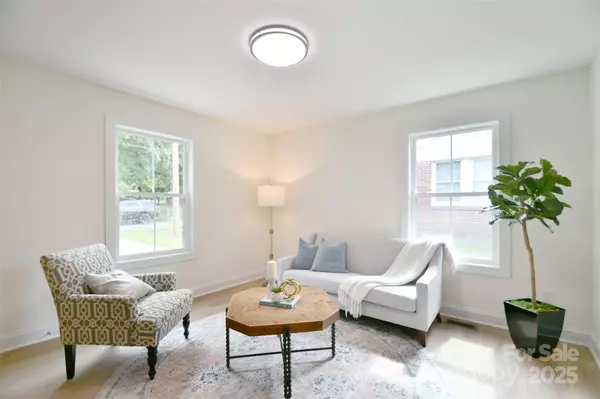 78 Sumner AVE NW, Concord, NC 28027