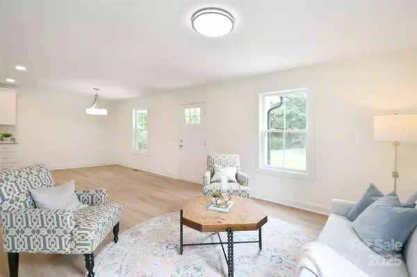 78 Sumner AVE NW, Concord, NC 28027