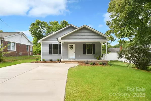 78 Sumner AVE NW, Concord, NC 28027