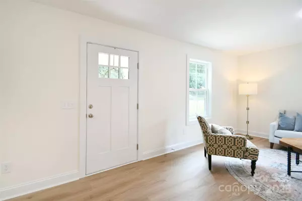 78 Sumner AVE NW, Concord, NC 28027