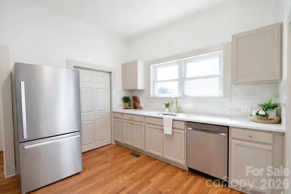 269 Misenheimer DR NW, Concord, NC 28025