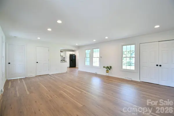 1803 Central DR, Kannapolis, NC 28083