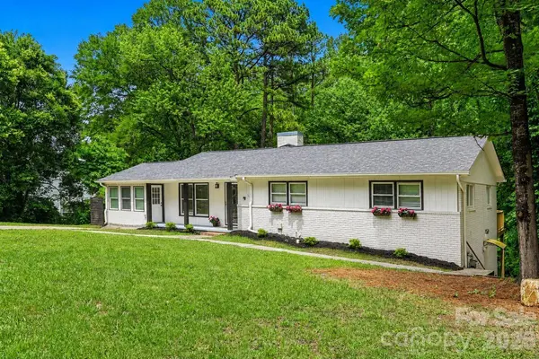 716 Grandview DR NE, Concord, NC 28025