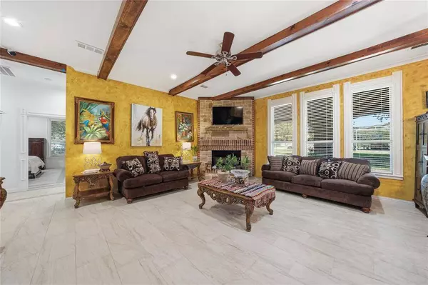 17909 Terrace Drive, Kemp, TX 75143