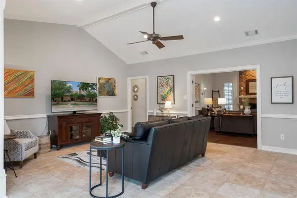7340 Briarnoll Drive, Dallas, TX 75252