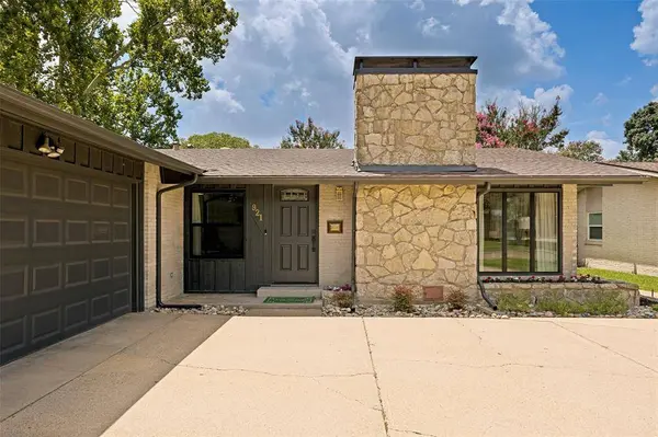 921 Forreston Drive, Richardson, TX 75080