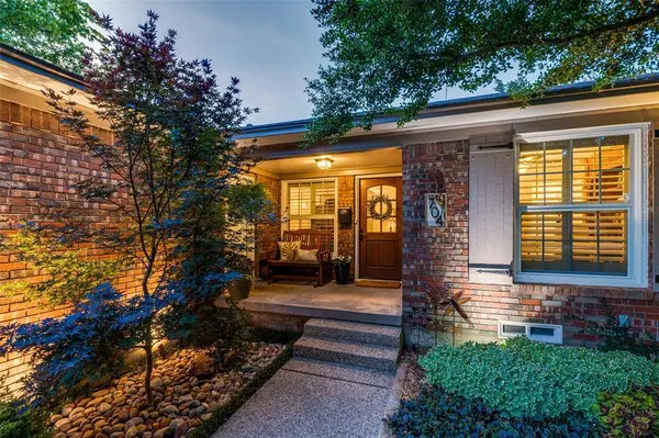 704 Winchester Drive, Richardson, TX 75080