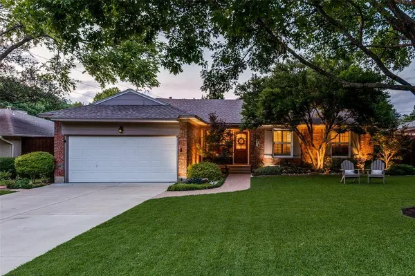704 Winchester Drive, Richardson, TX 75080