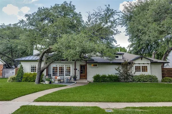1224 Comanche Drive, Richardson, TX 75080