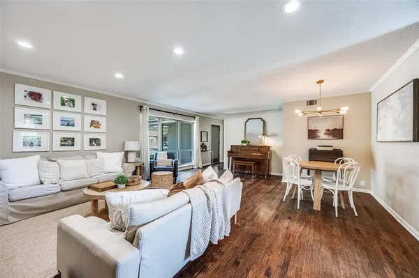 711 Dumont Drive, Richardson, TX 75080