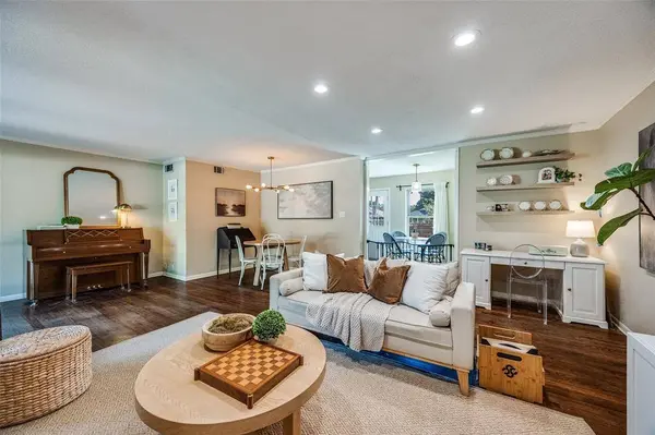 711 Dumont Drive, Richardson, TX 75080