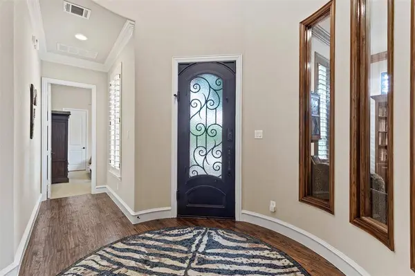 8601 Wakefield Drive, Mckinney, TX 75070