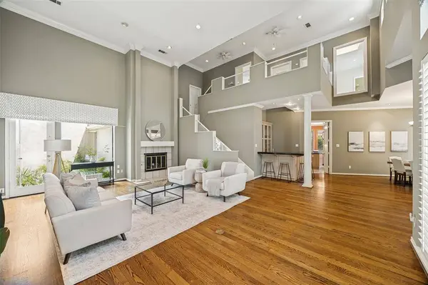 7241 Helsem Bend, Dallas, TX 75230