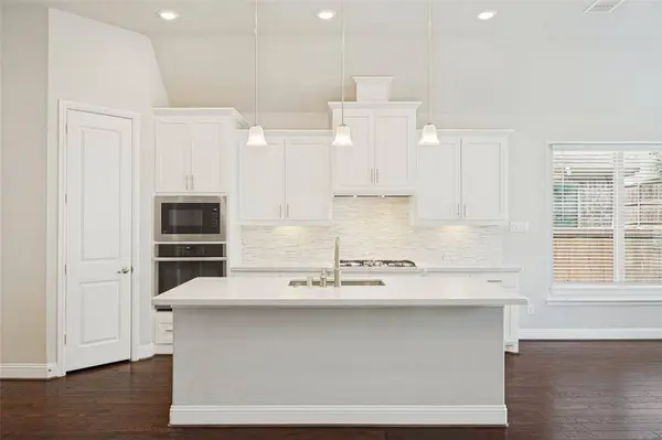 8241 Blumelia Drive, Dallas, TX 75252