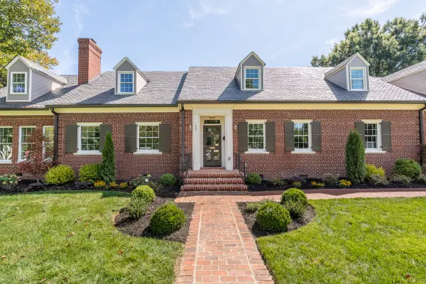 201 Banbury Rd, Richmond, VA 23221-3315