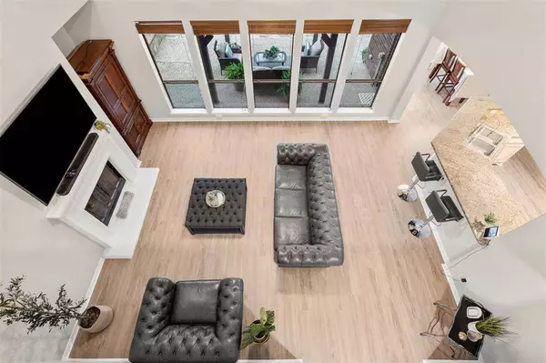 6502 Lakecrest Drive, Sachse, TX 75048